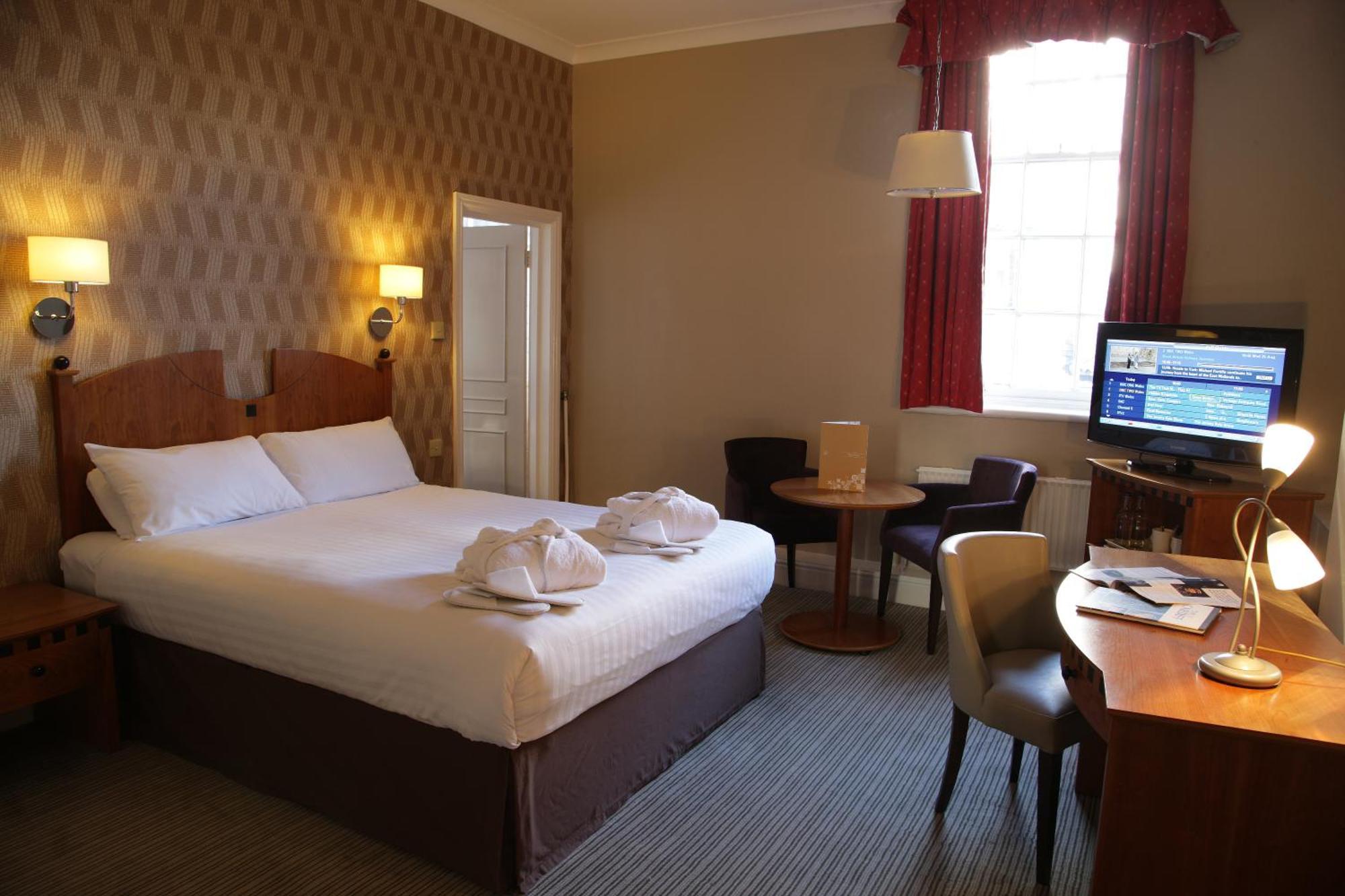Standard Double Room,798982404:JPEG